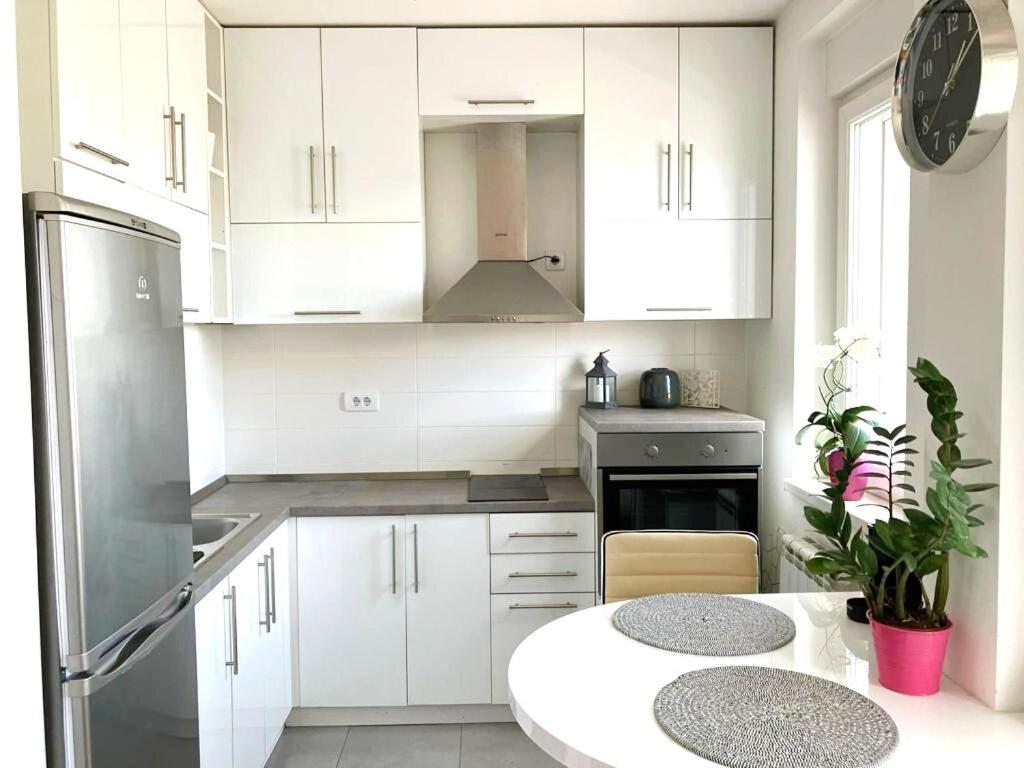 Apartamento Cozy Nest Savada Belgrado Exterior foto